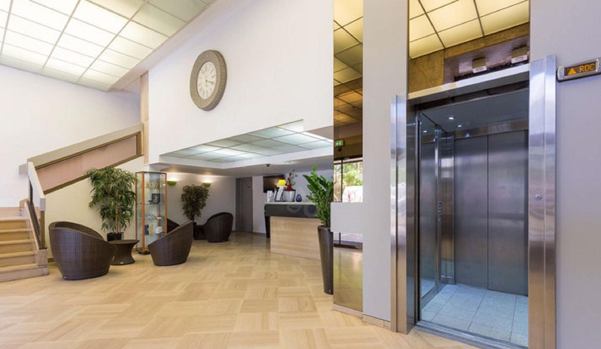 Hotel Le Noailles Nice Gare Exterior photo